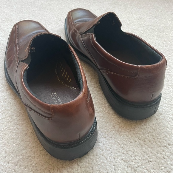 Bostonian Men’s Bolton Oxford Slip-On (Brown) - Picture 8 of 10